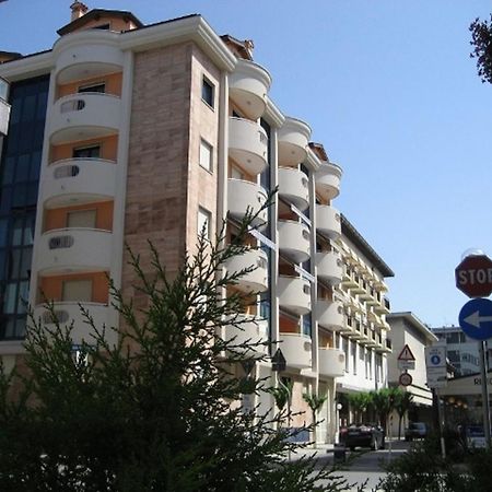 Residence Mirage Grado Ruang foto